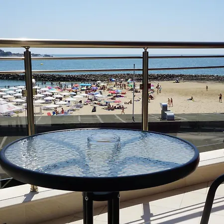 аурелия бей Hotell *