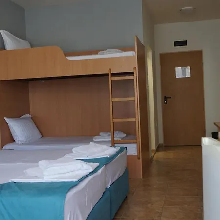 Hotell аурелия бей